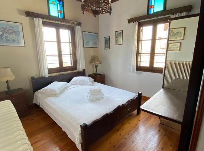 Arhontiko Theofilos Makrinítsa