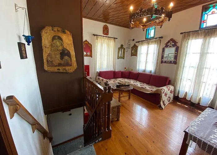 Arhontiko Theofilos Daire